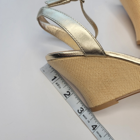 Lilly Pulitzer Emmie Wedge Sandals Gold And Tan Size 6.5 - Picture 13 of 15